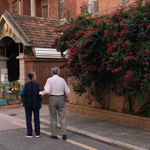 XXNX👙老帅18视频
