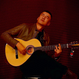 免费看裸体美女www
